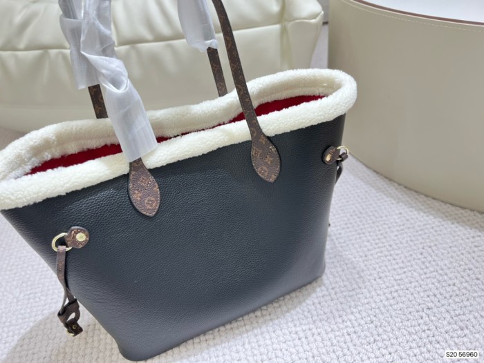 202209SS新作 Louis Vuitton ルイヴィトン レディース ハンドバックスーパーコピー