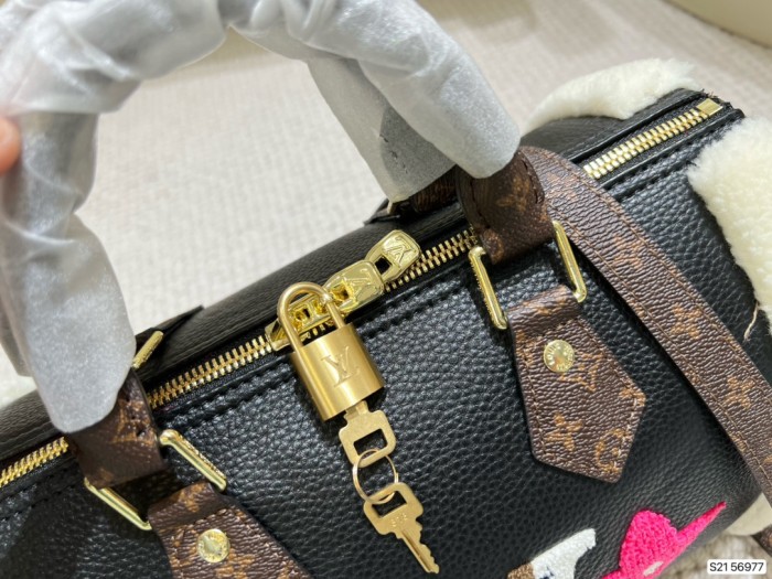 202209SS新作 Louis Vuitton ルイヴィトン レディースショルダーバックスーパーコピー