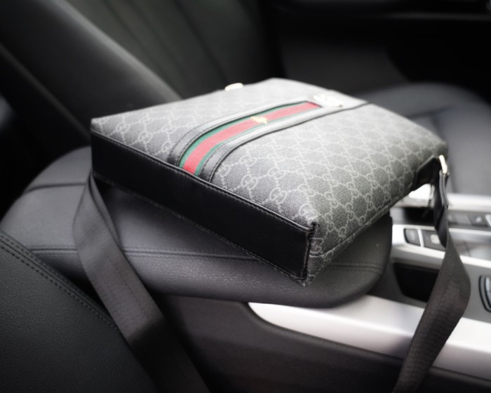 202209SS新作Gucciグッチメンズ ハンドバックスーパーコピー