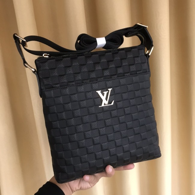 202209SS新作 Louis Vuitton ルイヴィトン メンズ ショルダーバッグスーパーコピー