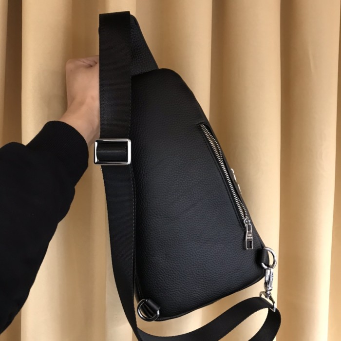 202209SS新作 Louis Vuitton ルイヴィトン メンズ ショルダーバッグスーパーコピー