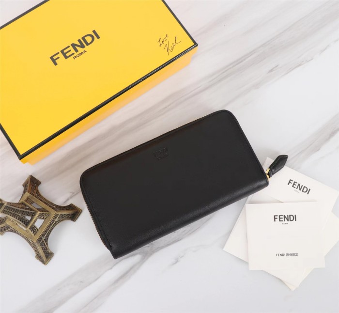 202209SS新作Fendi フェンディ 長財布スーパーコピー