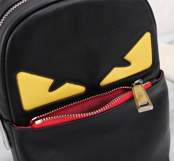 202209SS新作Fendi フェンディ メンズ ショルダーバックスーパーコピー