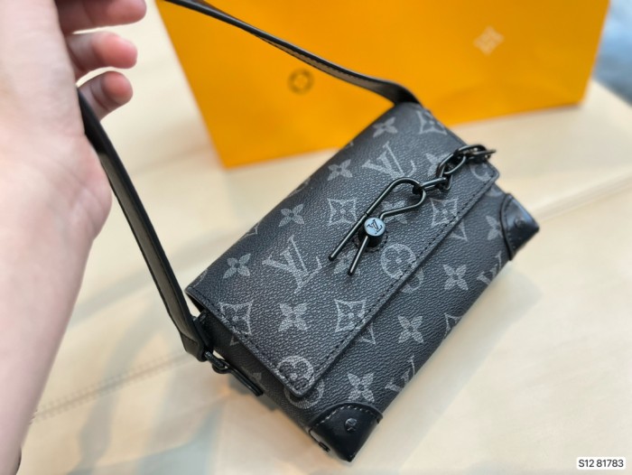 202209SS新作 Louis Vuitton ルイヴィトン レディースショルダーバックスーパーコピー
