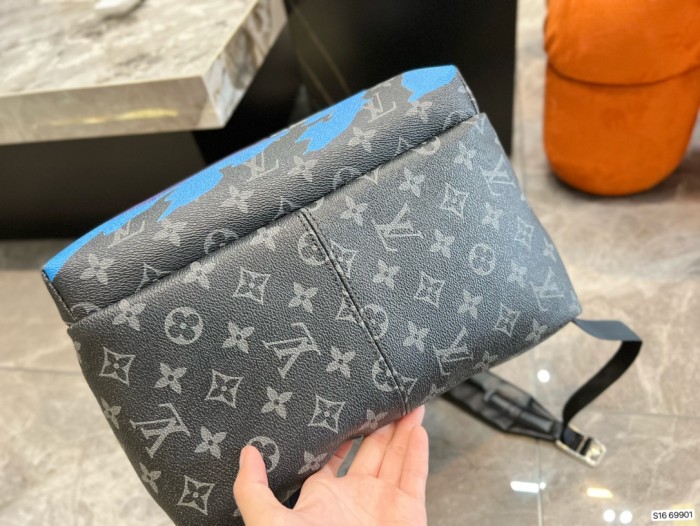 202209SS新作 Louis Vuitton ルイヴィトン レディース リュックバックスーパーコピー