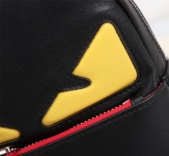 202209SS新作Fendi フェンディ メンズ ショルダーバックスーパーコピー