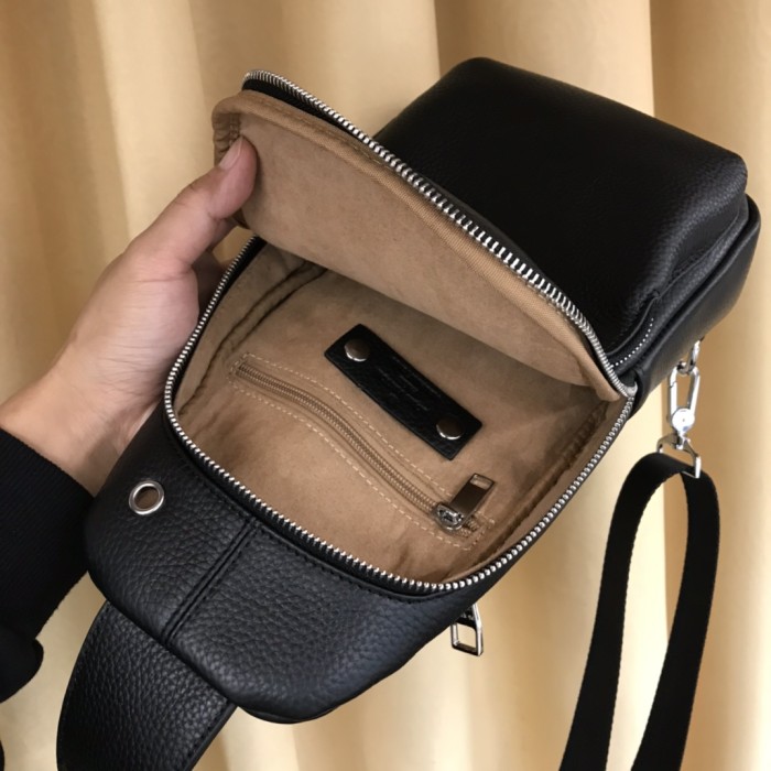 202209SS新作 Louis Vuitton ルイヴィトン メンズ ショルダーバッグスーパーコピー