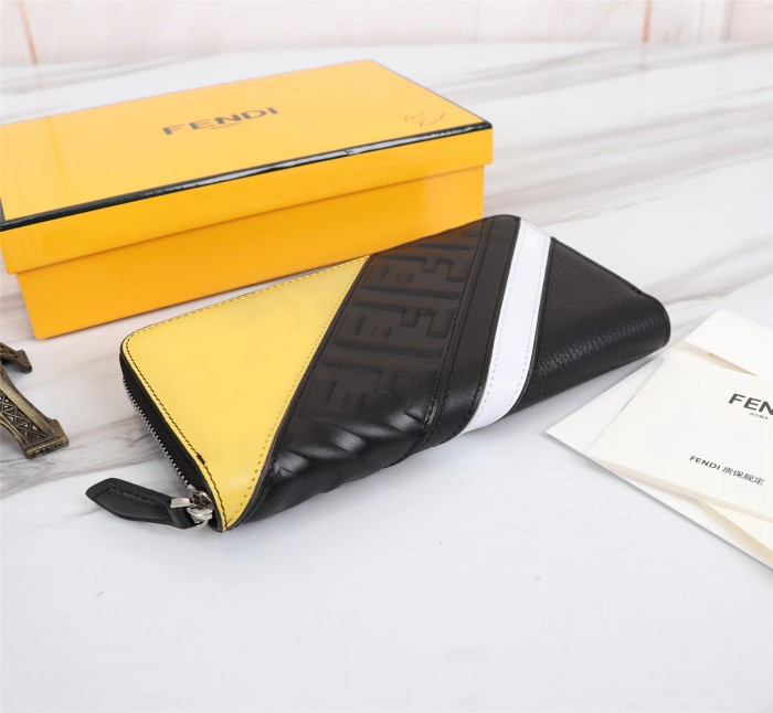 202209SS新作Fendi フェンディ 長財布スーパーコピー
