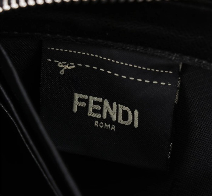 202209SS新作Fendi フェンディ 長財布スーパーコピー
