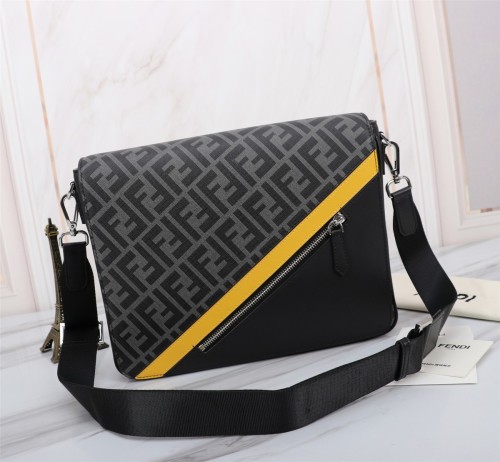 202209SS新作Fendi フェンディ メンズ ショルダーバックスーパーコピー