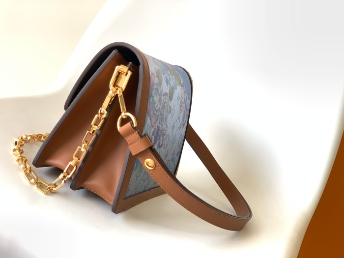 202209SS新作 Louis Vuitton ルイヴィトン レディースショルダーバックスーパーコピー
