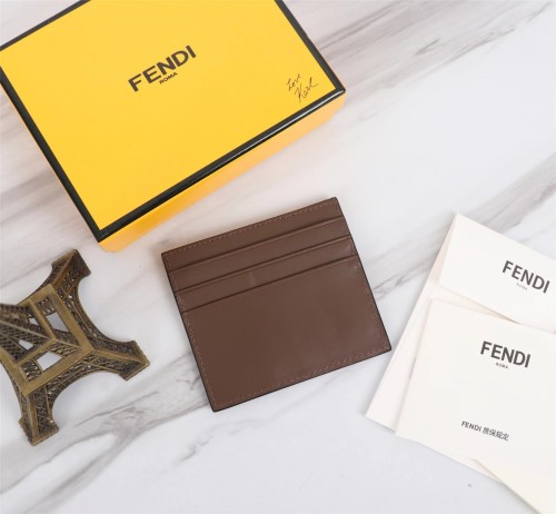 202209SS新作Fendi フェンディ 短財布スーパーコピー