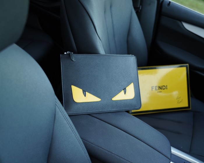 202209SS新作Fendi フェンディ メンズ ハンドバックスーパーコピー
