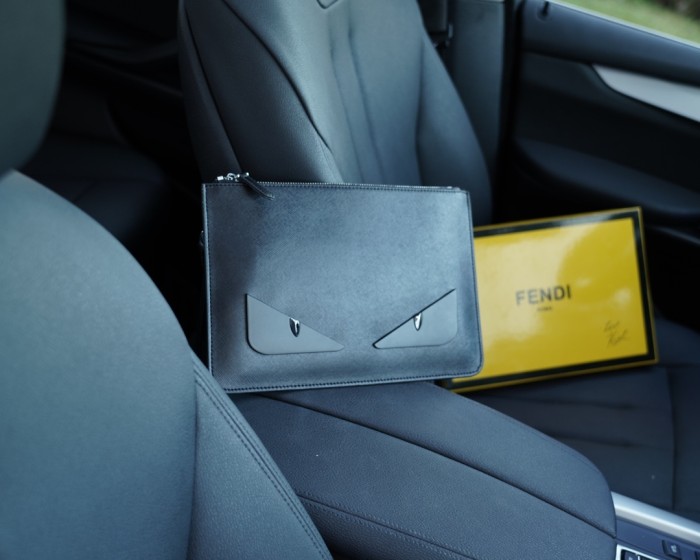 202209SS新作Fendi フェンディ メンズ ハンドバックスーパーコピー