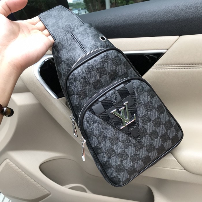 202209SS新作 Louis Vuitton ルイヴィトン メンズ ショルダーバッグスーパーコピー