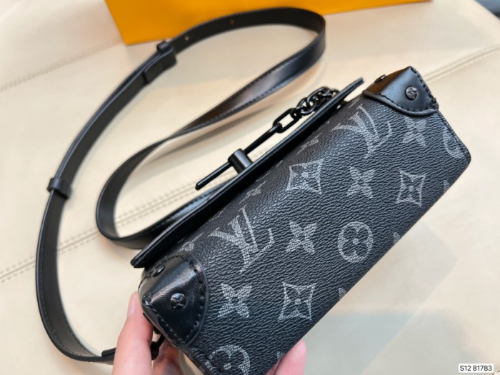 202209SS新作 Louis Vuitton ルイヴィトン レディースショルダーバックスーパーコピー