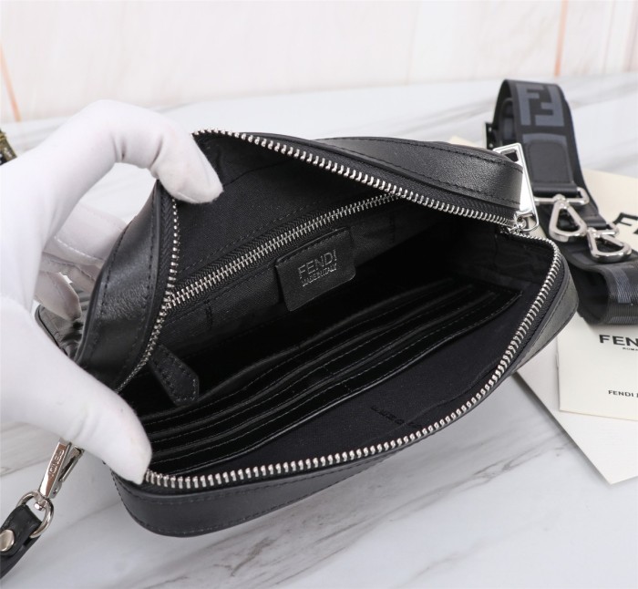 202209SS新作Fendi フェンディ メンズ ショルダーバックスーパーコピー