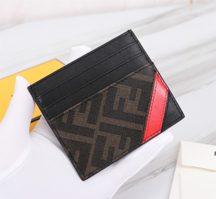 202209SS新作Fendi フェンディ 短財布スーパーコピー