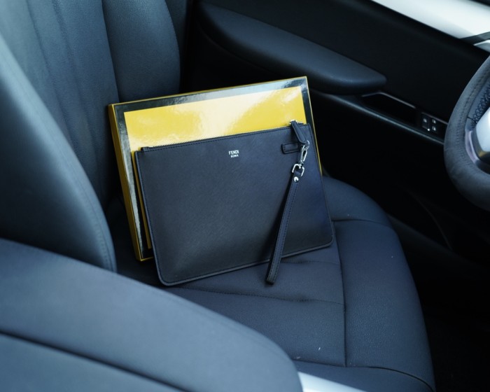 202209SS新作Fendi フェンディ メンズ ハンドバックスーパーコピー
