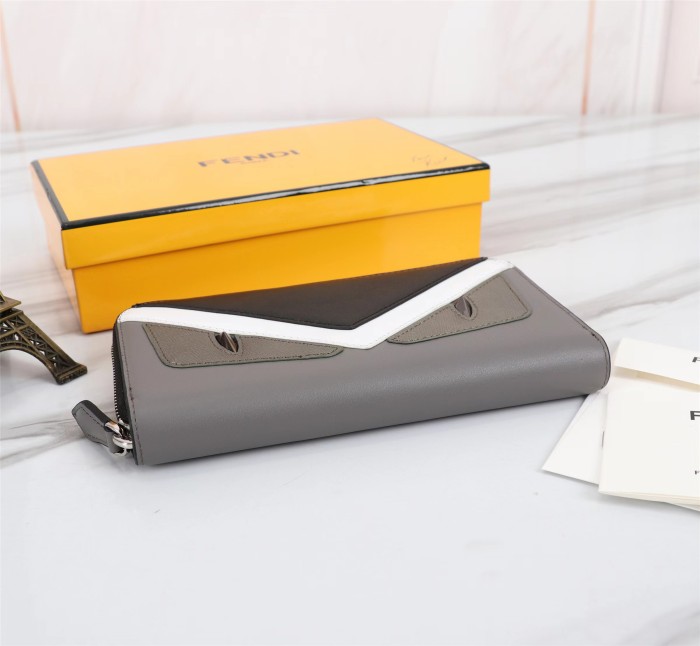 202209SS新作Fendi フェンディ 長財布スーパーコピー
