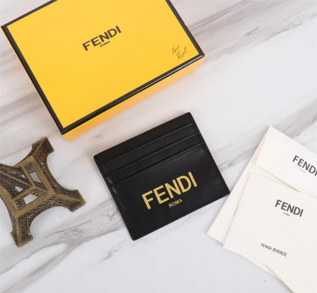 202209SS新作Fendi フェンディ 短財布スーパーコピー
