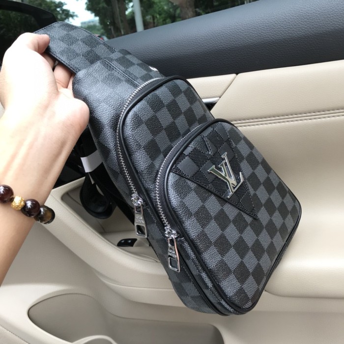 202209SS新作 Louis Vuitton ルイヴィトン メンズ ショルダーバッグスーパーコピー