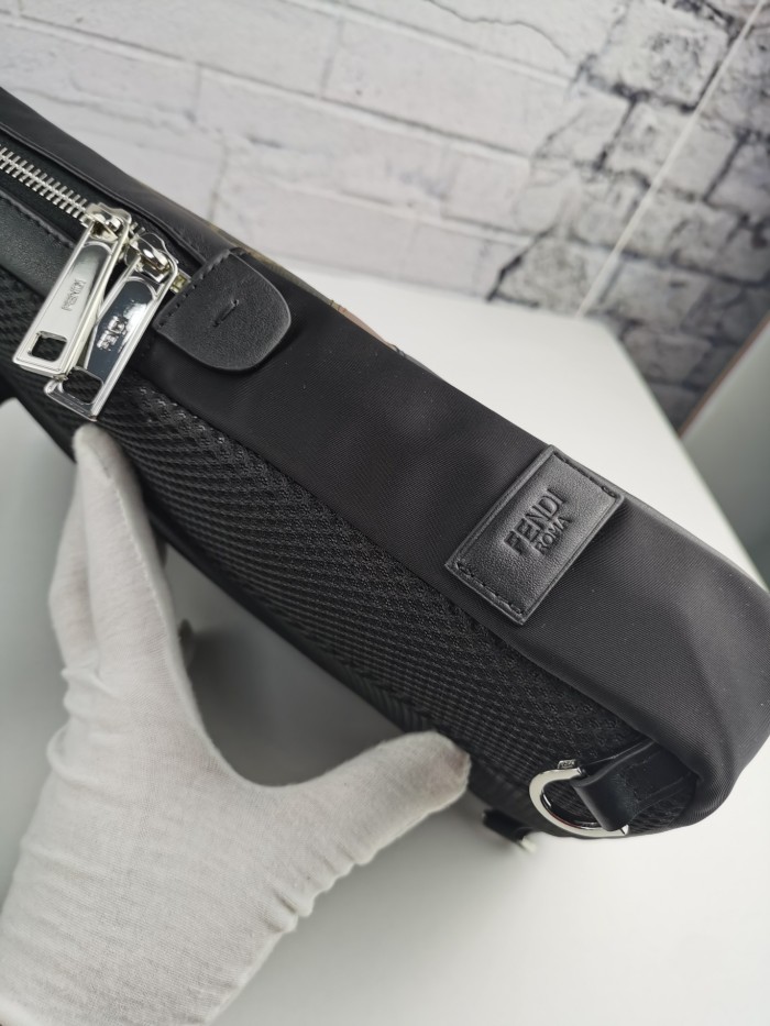 202209SS新作Fendi フェンディ メンズ ショルダーバックスーパーコピー