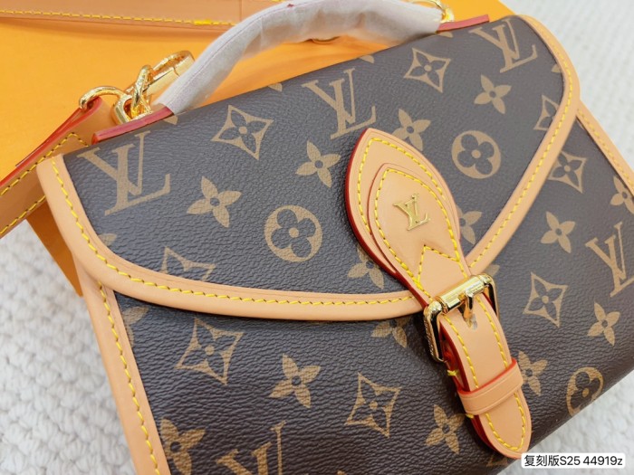 202209SS新作 Louis Vuitton ルイヴィトン レディースショルダーバックスーパーコピー