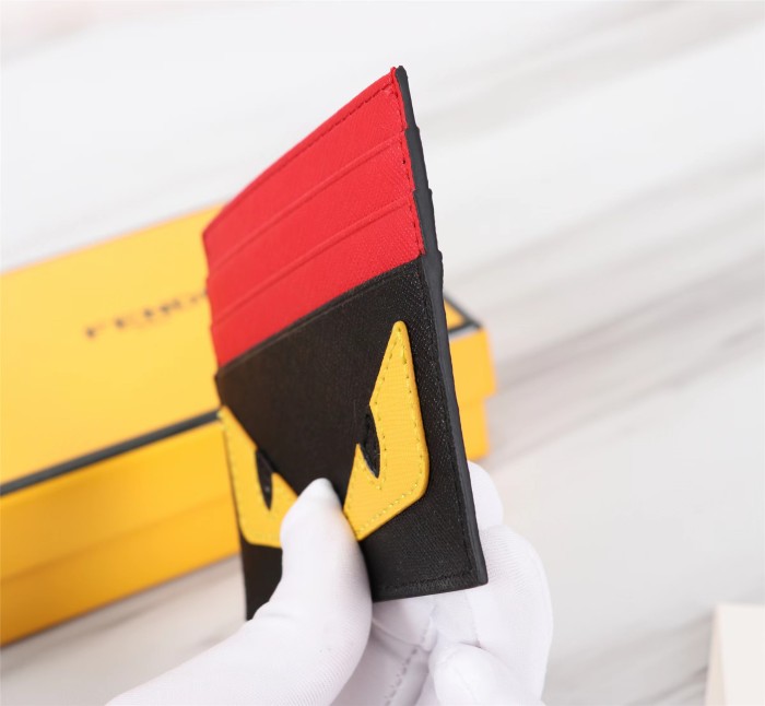202209SS新作Fendi フェンディ 短財布スーパーコピー
