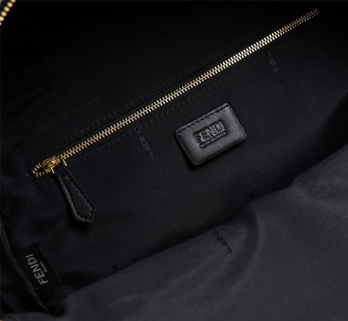 202209SS新作Fendi フェンディ メンズ リュックバックスーパーコピー
