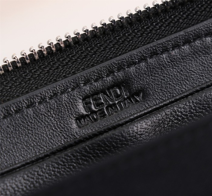 202209SS新作Fendi フェンディ 長財布スーパーコピー