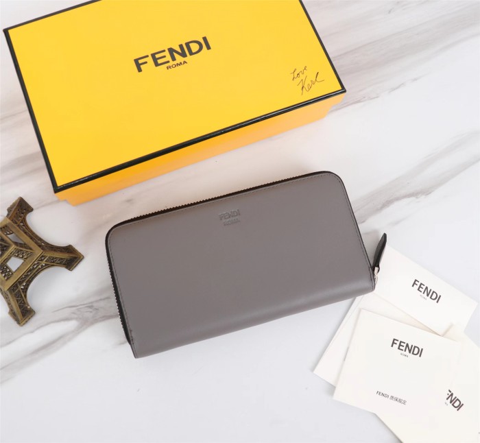 202209SS新作Fendi フェンディ 長財布スーパーコピー