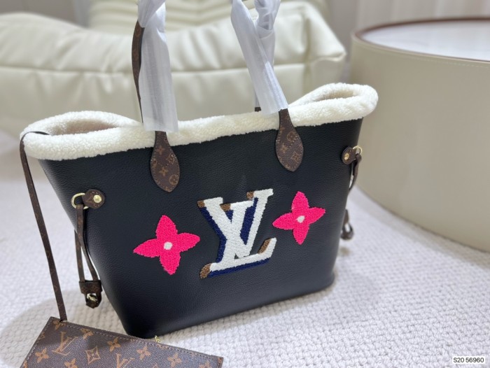 202209SS新作 Louis Vuitton ルイヴィトン レディース ハンドバックスーパーコピー