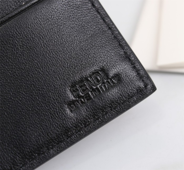 202209SS新作Fendi フェンディ 短財布スーパーコピー