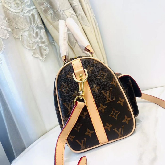 202209SS新作 Louis Vuitton ルイヴィトン レディースショルダーバックスーパーコピー