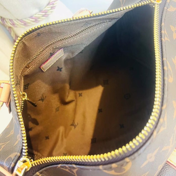 202209SS新作 Louis Vuitton ルイヴィトン レディースショルダーバックスーパーコピー