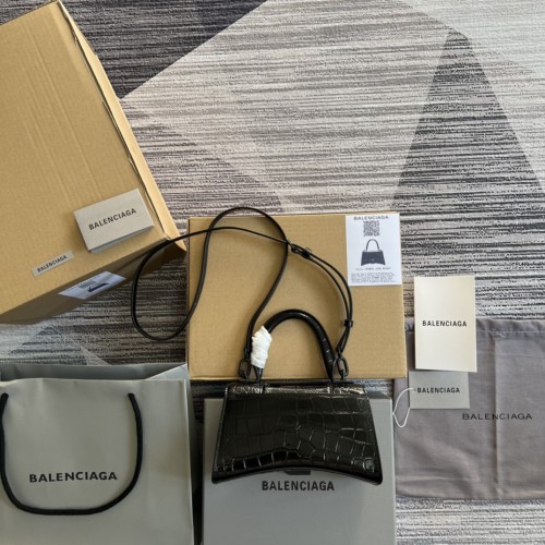 202209SS新作Balenciaga バレンシアガレディース ショルダーバックスーパーコピー