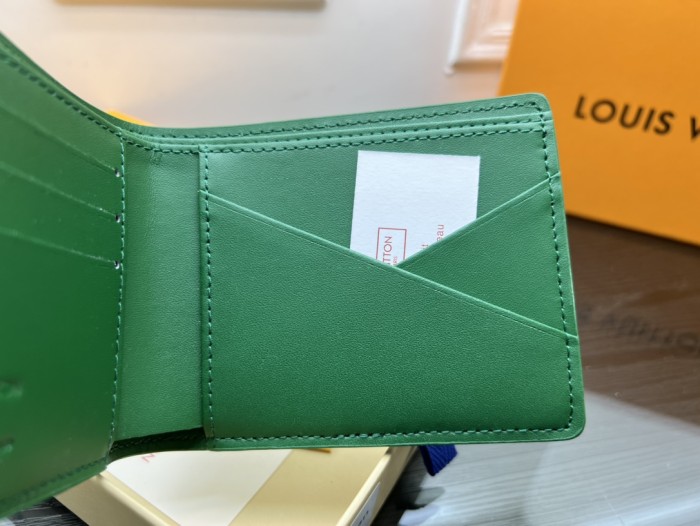 202209SS Louisvuittonルイヴィトン 短財布スーパーコピー