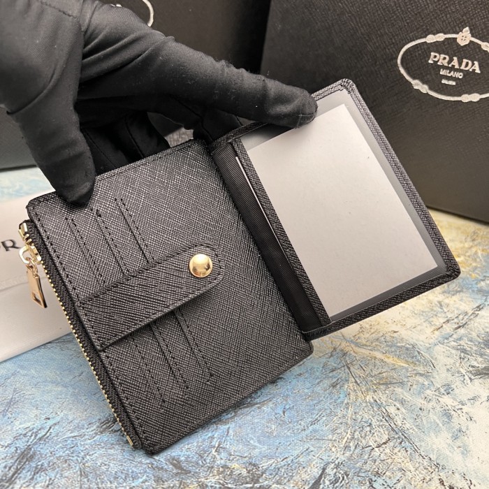 202210SS新作Prada プラダ 短財布スーパーコピー