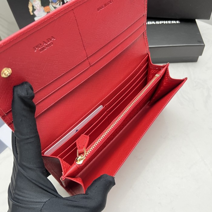 202210SS新作Prada プラダ長財布スーパーコピー