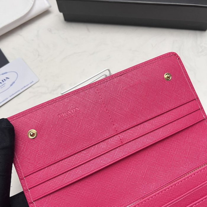 202210SS新作Prada プラダ長財布スーパーコピー