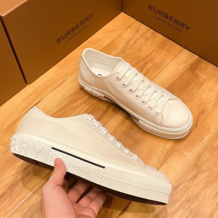 202210最新Burberryスニーカーメンズ バーバリー シューズ靴 スーパーコピー