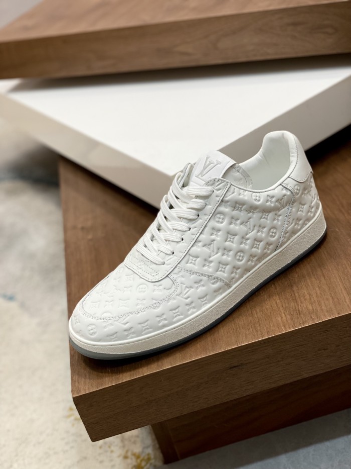 202210最新Louis Vuitton スニーカーメンズ ルイヴィトン シューズ靴 スーパーコピー