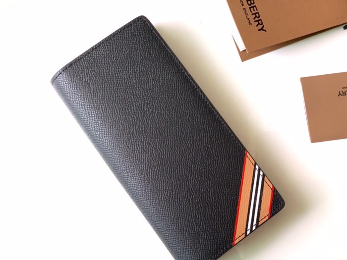 202210SS新作Burberry バーバリー 長財布スーパーコピー