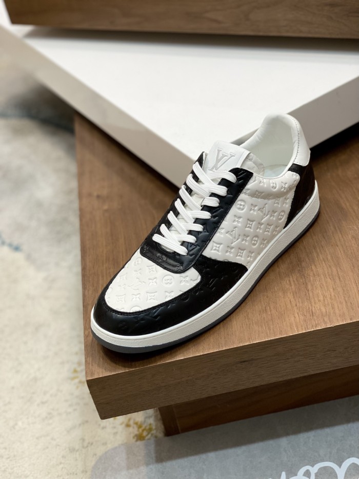 202210最新Louis Vuitton スニーカーメンズ ルイヴィトン シューズ靴 スーパーコピー