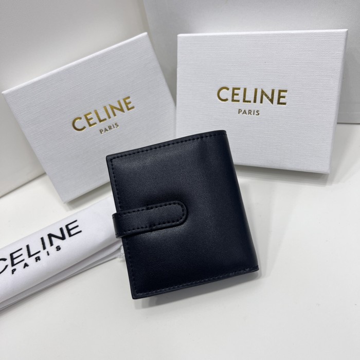202210SS新作Celineセリーヌ 短財布 スーパーコピー