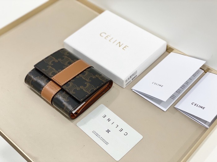 202210SS新作Celineセリーヌ 短財布 スーパーコピー