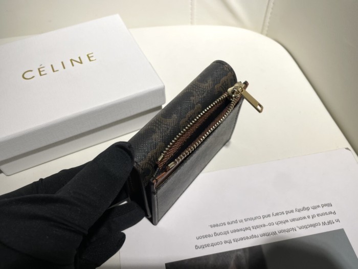 202210SS新作Celineセリーヌ 短財布 スーパーコピー