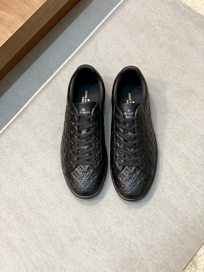 202210最新Louis Vuitton スニーカーメンズ ルイヴィトン シューズ靴 スーパーコピー