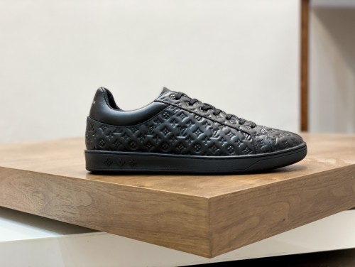 202210最新Louis Vuitton スニーカーメンズ ルイヴィトン シューズ靴 スーパーコピー